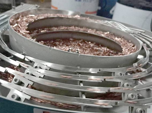 振動盤線圈發(fā)熱是什么原因?qū)е碌模? /></a>
                        </div>
                        <div   id=